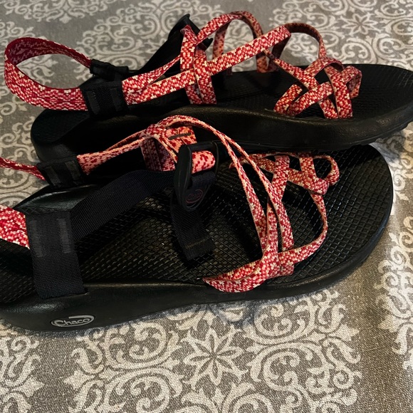 Women’s size 11 chacos. - Picture 2 of 4